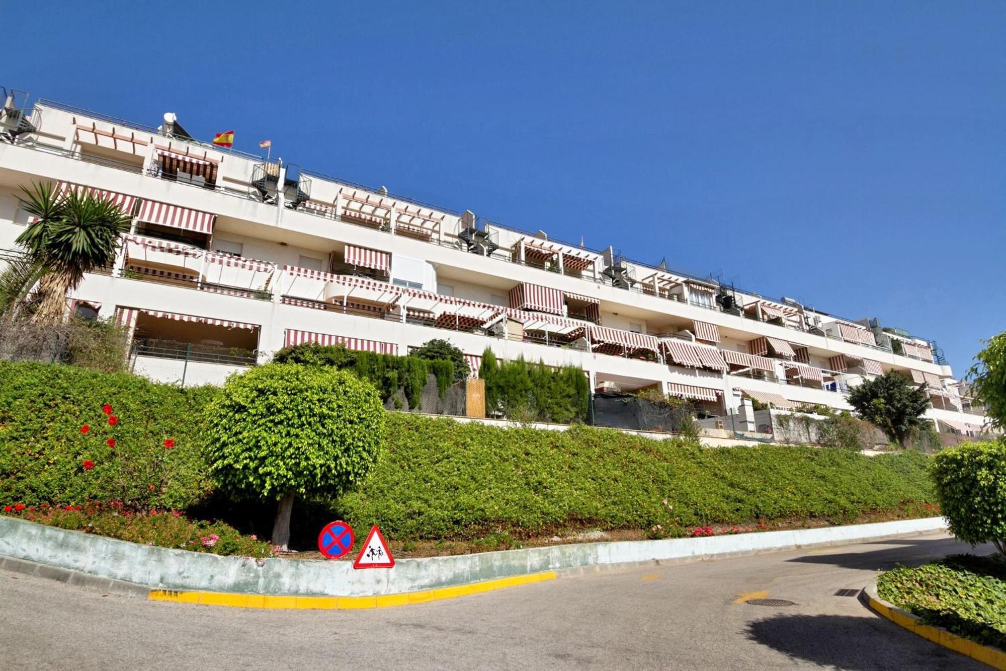 מאלגה Del Parque Flats - Golf & Beach Terrace מראה חיצוני תמונה