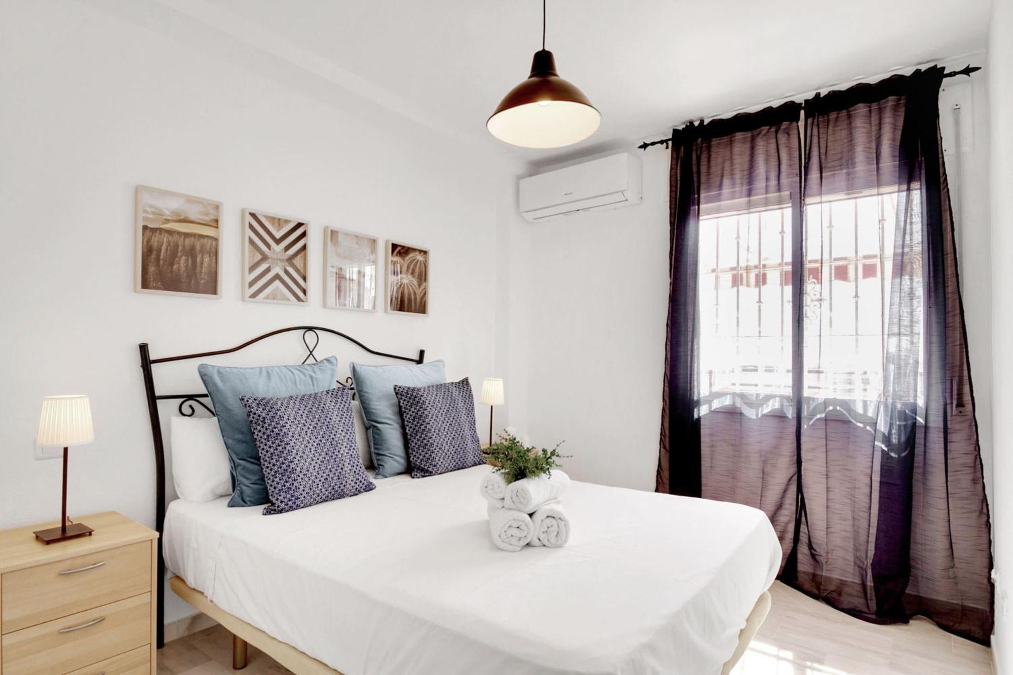 מאלגה Del Parque Flats - Golf & Beach Terrace מראה חיצוני תמונה